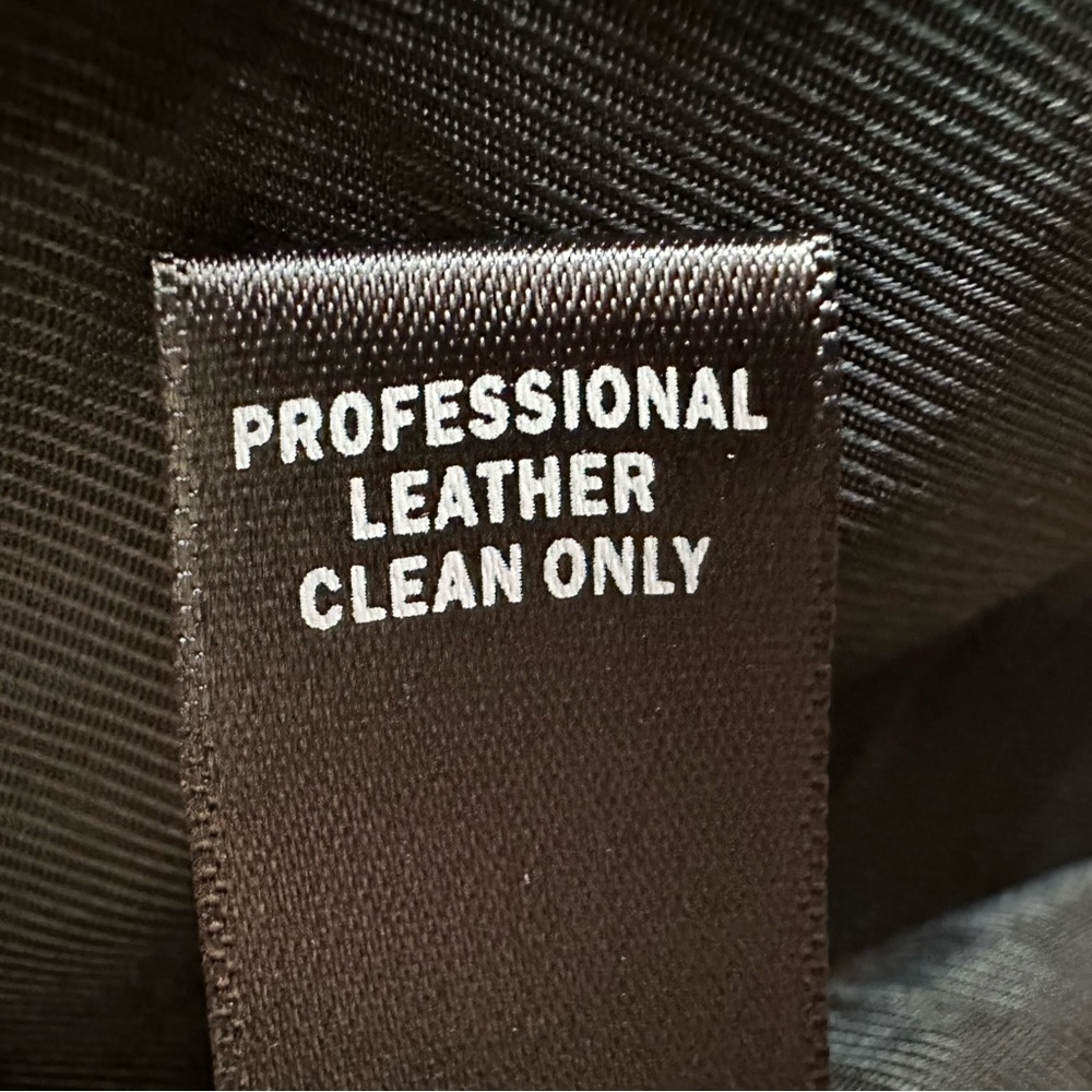 Banana Republic Women's Leather Jacket Asymmetrical Zipper Zip Cuffs Size Medium - Picture 12 of 15